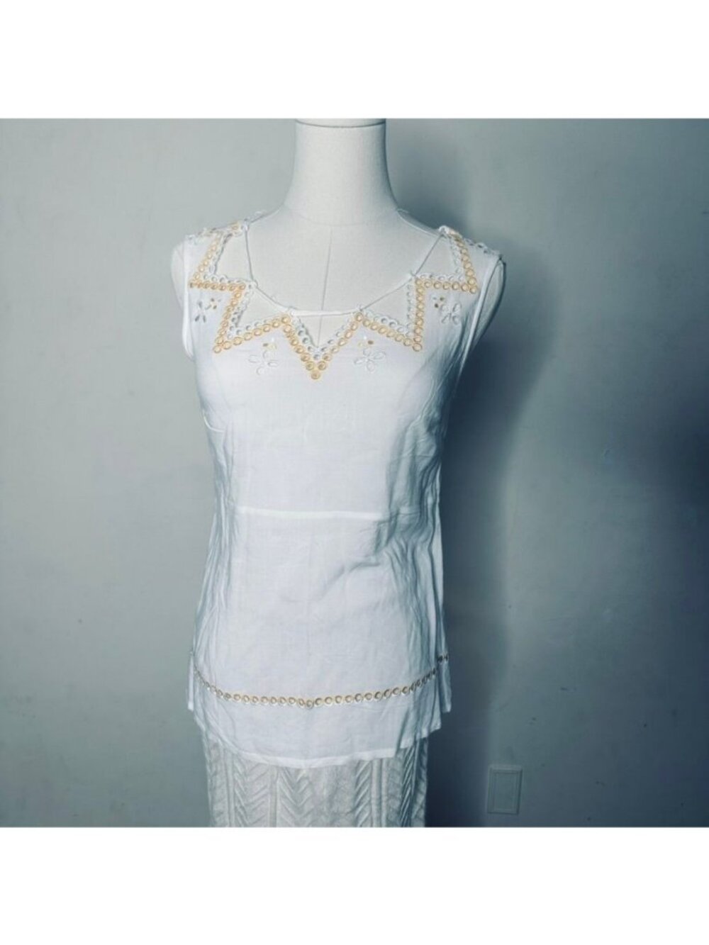 White Boho Cottage Romantic Fairy Top Lace Crochet Embroidered Floral Sz M